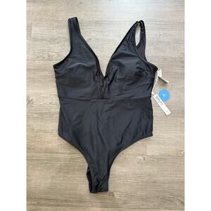 Cupshe Black One Piece Swimsuit V Neck Size XL NWT